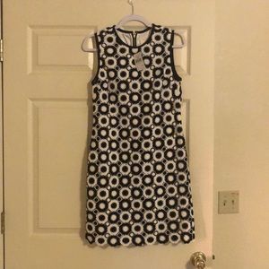 Kate Spade NWT 6 Dress Back zip, lined scallop hem